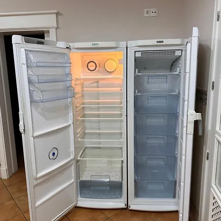 ホームステイ Californiano Con Piscina