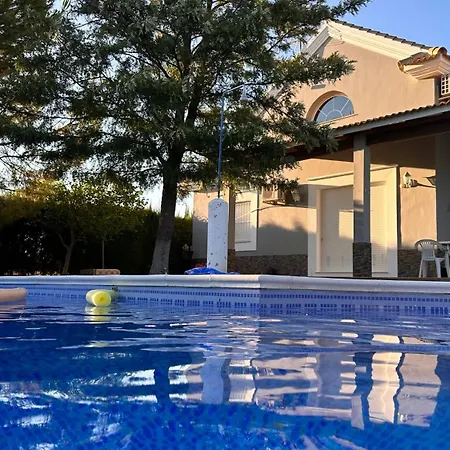 Chalet Californiano Con Piscina Homestay *