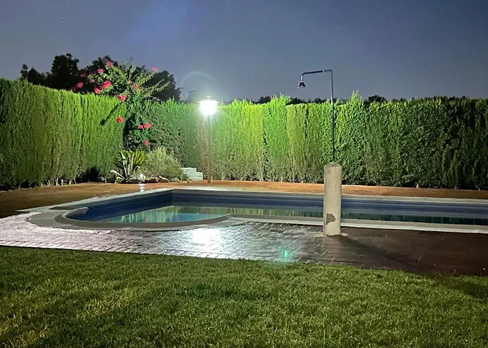 Δωμάτια σε οικογενειακή κατοικία Californiano Con Piscina Σεβίλλη